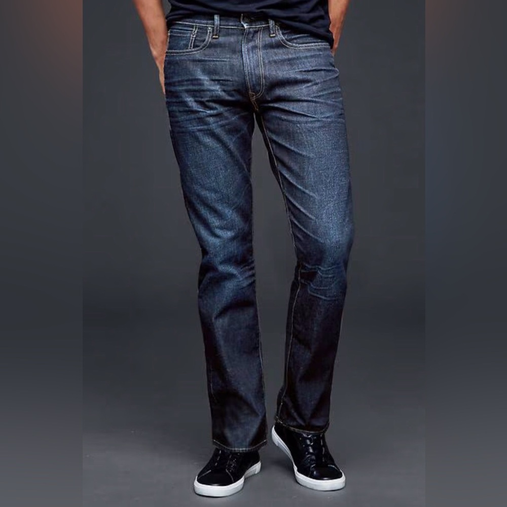 Gap 1969 men’s standard taper jean 34 x 32, excellent condition